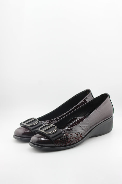 DFC Relax Buckled Patent Leather Comfort Wedge with Chain Detail
